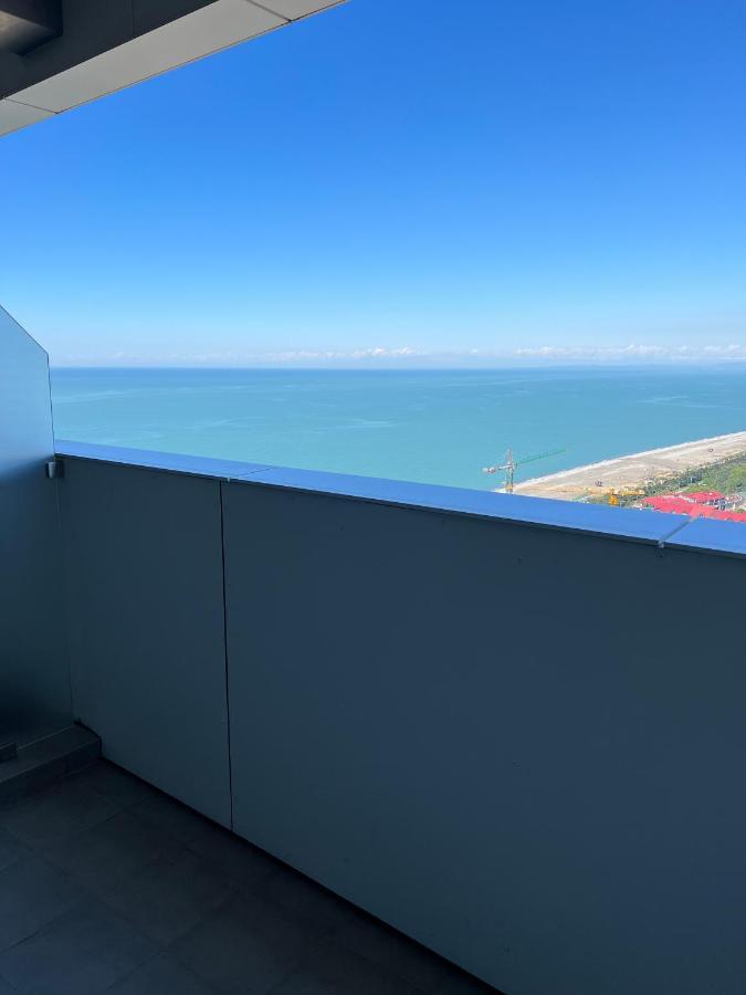 Apartments In Alliance Batumi Exteriér fotografie